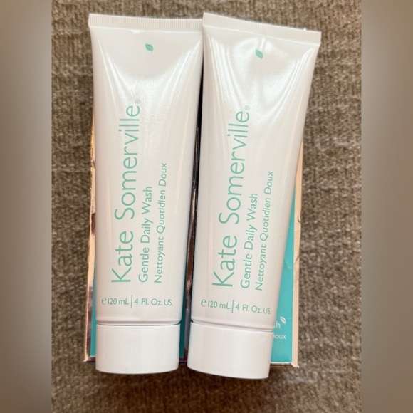 2 Bottles of Kate Somerville Gentle Daily Wash Discontinued Facial Cleanser NIB - Picture 3 of 4